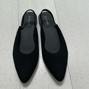 Vivaia Pointed-Toe Sling-Back